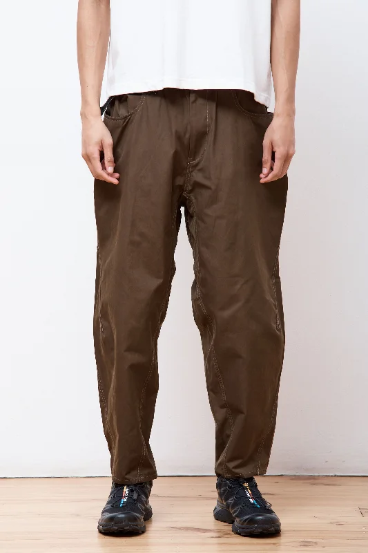 D.KHAKI